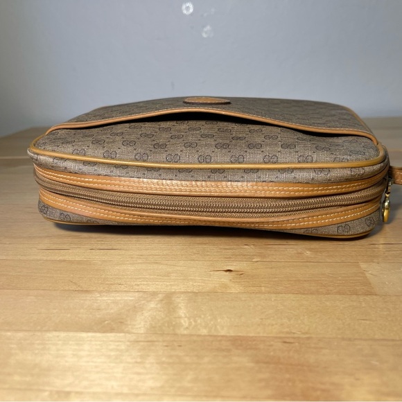 Vintage 1980s GUCCI GG Web Monogram Canvas/Leather Whistle - Picture 7 of 15